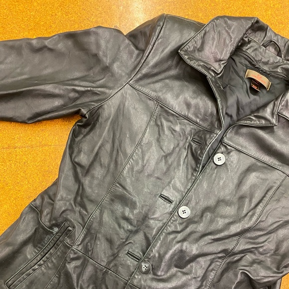 Danier Leather Jacket - Picture 1 of 3